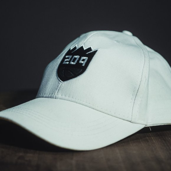 209 Hat - Picture 5 of 6